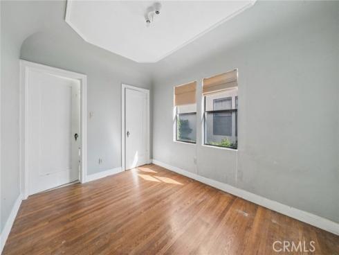142  6th   Street, Seal Beach, CA