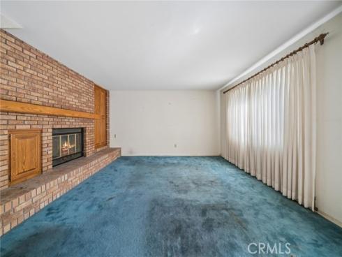 142  6th   Street, Seal Beach, CA
