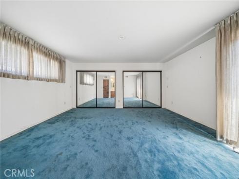 142  6th   Street, Seal Beach, CA