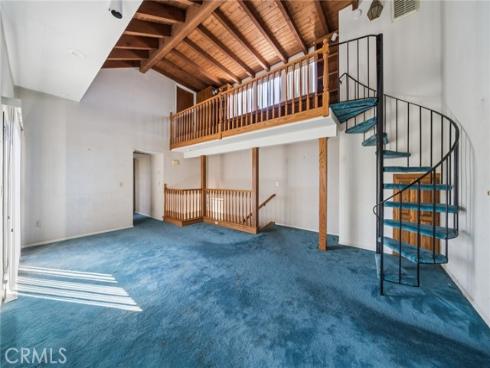 142  6th   Street, Seal Beach, CA