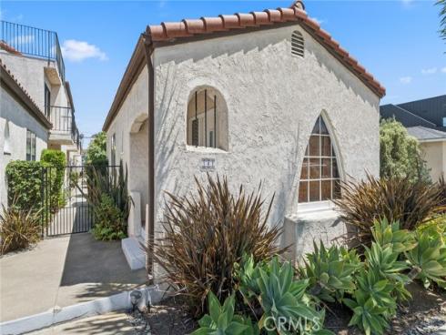 142  6th   Street, Seal Beach, CA