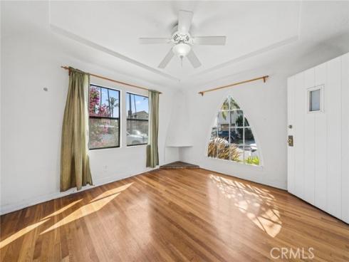 142  6th   Street, Seal Beach, CA