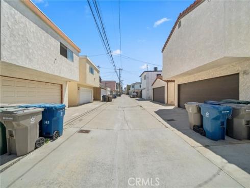 142  6th   Street, Seal Beach, CA