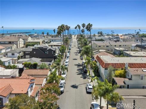 142  6th   Street, Seal Beach, CA