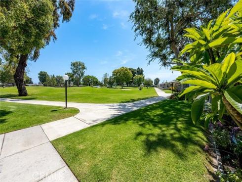 1830  Sunningdale 20e  , Seal Beach, CA