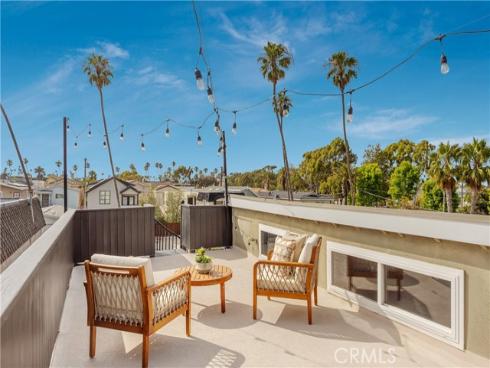 150  13th   Street, Seal Beach, CA