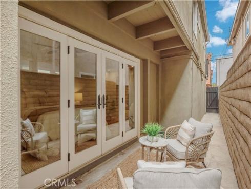150  13th   Street, Seal Beach, CA
