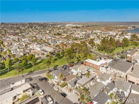 150  13th   Street, Seal Beach, CA