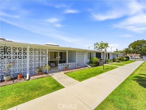 13140  Del Monte  52J-M16  Drive, Seal Beach, CA