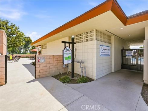 13140  Del Monte  52J-M16  Drive, Seal Beach, CA