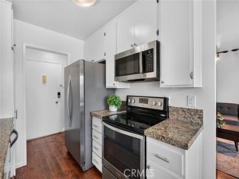 12200  Montecito  D319  Road, Seal Beach, CA