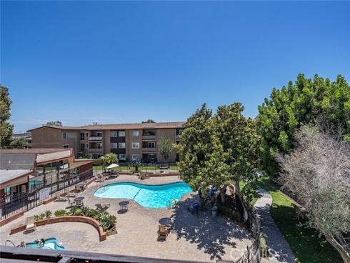 12200  Montecito  D319  Road, Seal Beach, CA