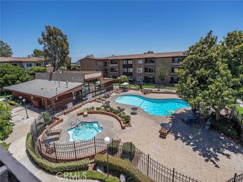12200  Montecito  D319  Road, Seal Beach, CA