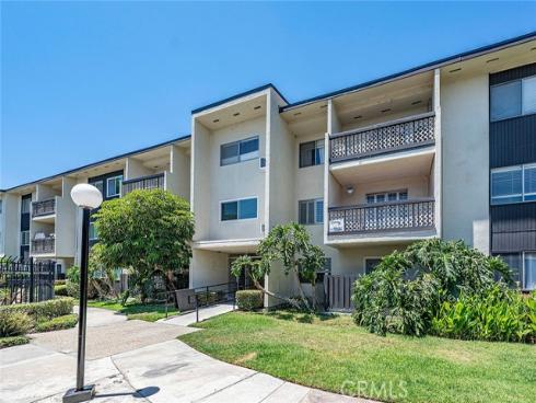 12200  Montecito  D319  Road, Seal Beach, CA