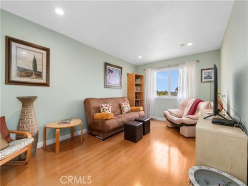 3600 Marigold Street, Seal Beach, CA