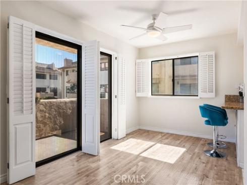 12300  Montecito  25  Road, Seal Beach, CA