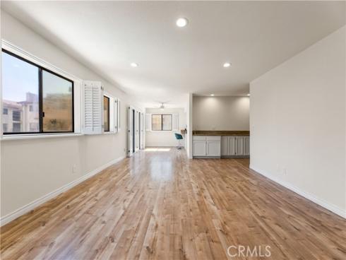 12300  Montecito  25  Road, Seal Beach, CA