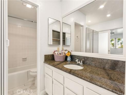 12300  Montecito  25  Road, Seal Beach, CA