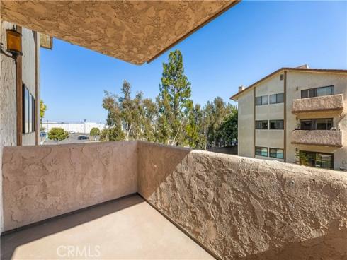 12300  Montecito  25  Road, Seal Beach, CA