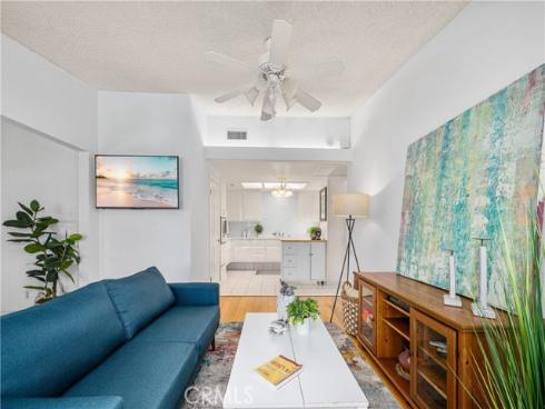 1522  Merion  33J  WayM2, Seal Beach, CA