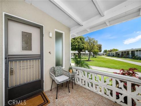 1522  Merion  33J  WayM2, Seal Beach, CA