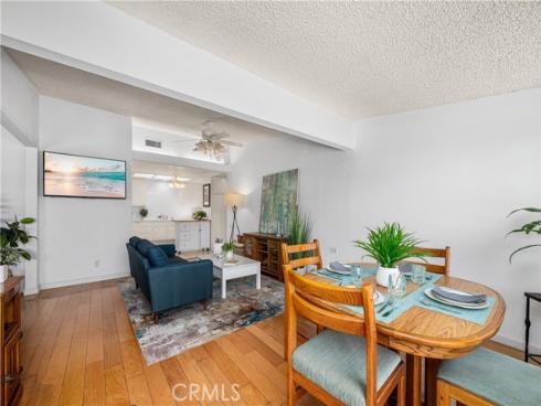 1522  Merion  33J  WayM2, Seal Beach, CA