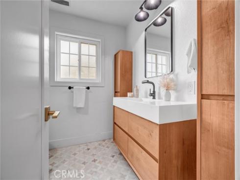 3931  Wisteria Street  , Seal Beach, CA