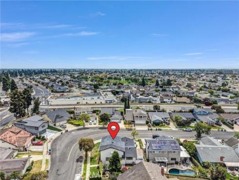 3931  Wisteria Street  , Seal Beach, CA