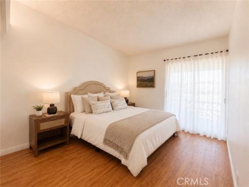 1470 Northwood 243D Road, Seal Beach, CA
