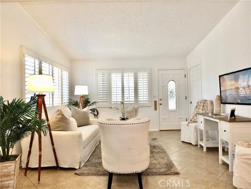 13720  St Andrews  1 44A  Drive, Seal Beach, CA