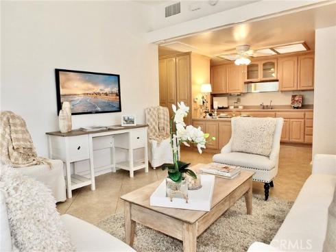 13720  St Andrews  1 44A  Drive, Seal Beach, CA