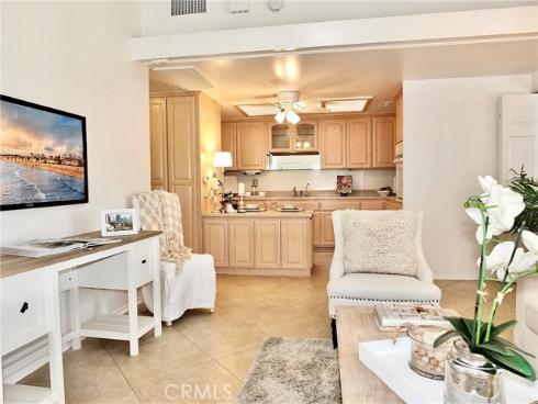 13720  St Andrews  1 44A  Drive, Seal Beach, CA
