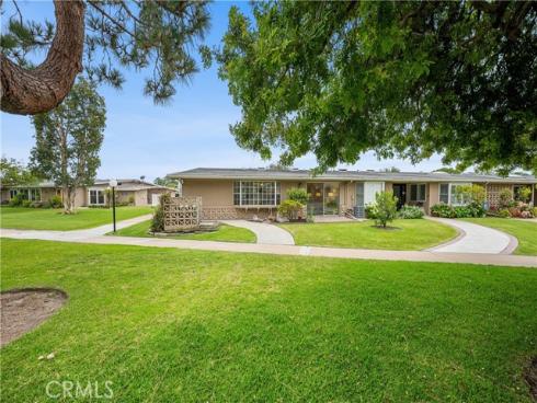 1281 Knollwood 44L