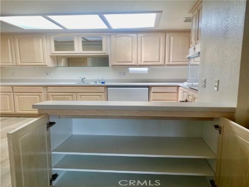 1670 Interlachen Rd., M12-43c , Seal Beach, CA
