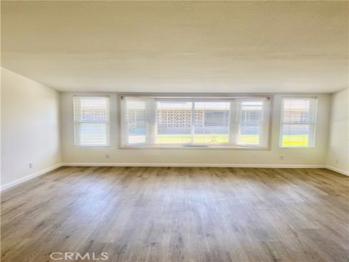 1670 Interlachen Rd., M12-43c , Seal Beach, CA