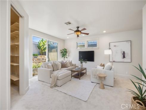 1005  Marvista   Avenue, Seal Beach, CA
