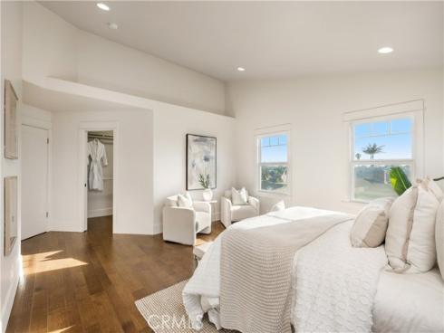 1005  Marvista   Avenue, Seal Beach, CA