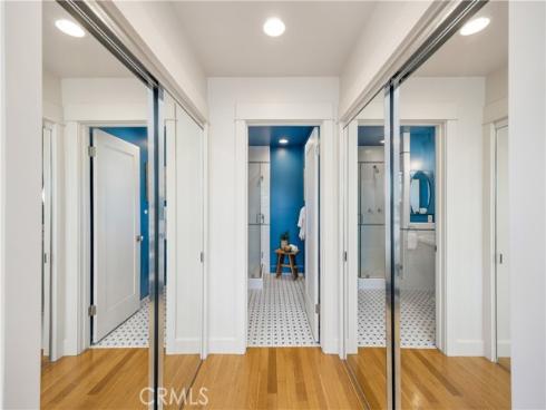 1005  Marvista   Avenue, Seal Beach, CA