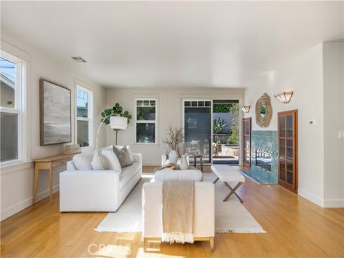 1005  Marvista   Avenue, Seal Beach, CA