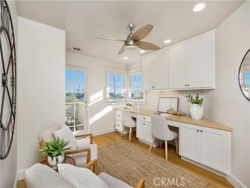 1005  Marvista   Avenue, Seal Beach, CA
