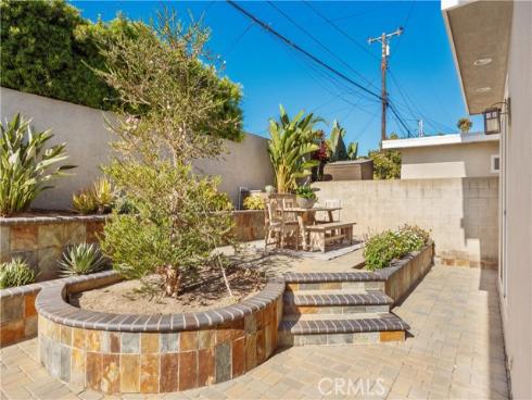 1005  Marvista   Avenue, Seal Beach, CA