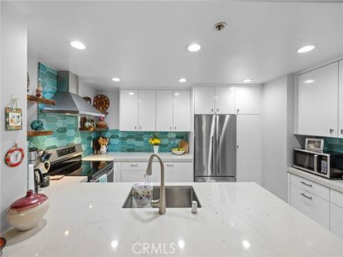 13650 Del Monte 3A , Seal Beach, CA