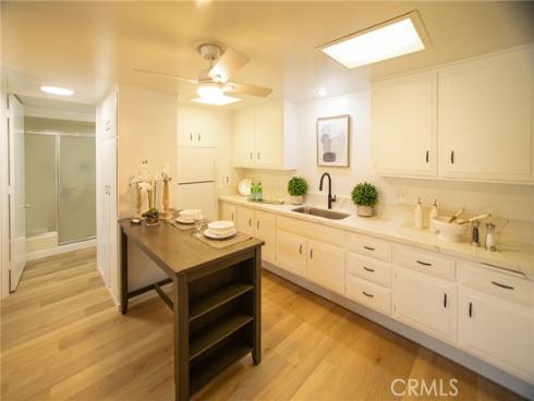 13751  St. Andrews Dr., M1-34i  , Seal Beach, CA