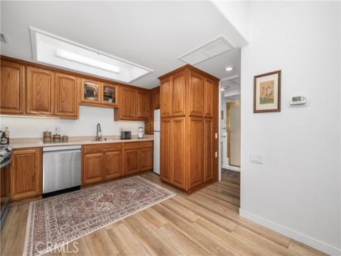 1560  Homewood  114B  RoadM5, Seal Beach, CA