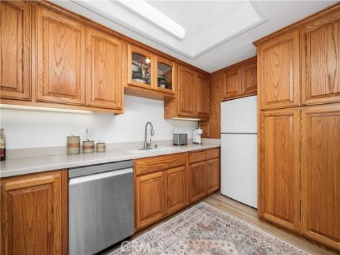 1560  Homewood  114B  RoadM5, Seal Beach, CA