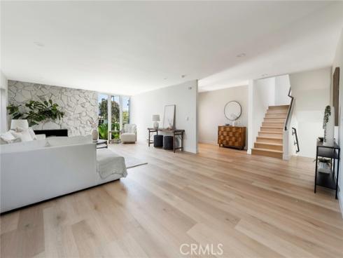 1701  Catalina   Avenue, Seal Beach, CA