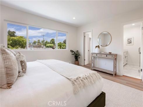 1701  Catalina   Avenue, Seal Beach, CA