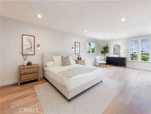 1701  Catalina   Avenue, Seal Beach, CA
