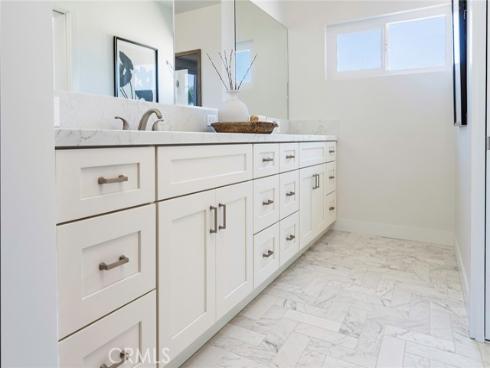 1701  Catalina   Avenue, Seal Beach, CA