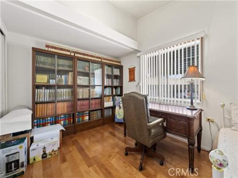 13671  Annandale Drive  M1-10G , Seal Beach, CA